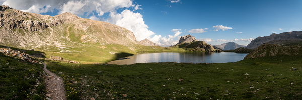 XT515687-Panorama